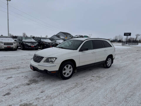2005 Chrysler Pacifica for sale at Car Connection in Tea SD