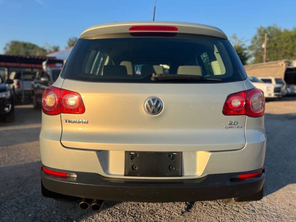 2011 Volkswagen Tiguan for sale at J-R Auto Sales LLC in Houston, TX