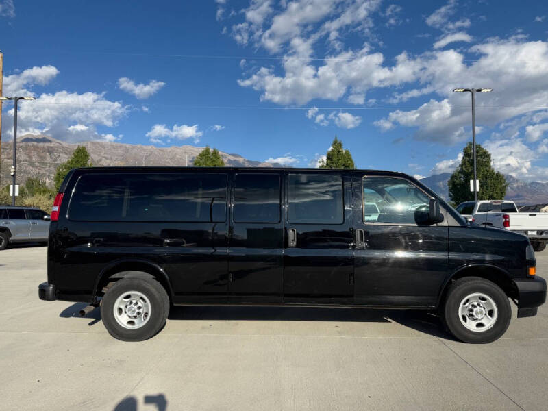 2023 Chevrolet Express LS 3500