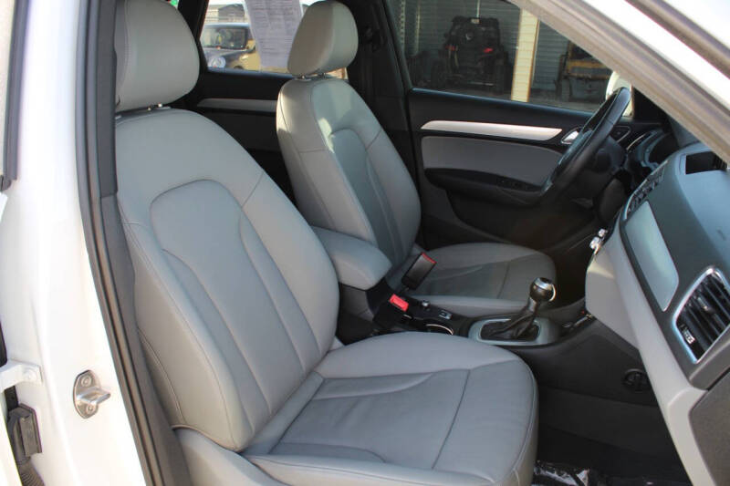 2018 Audi Q3 2.0T Premium