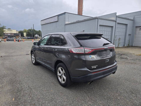 2015 Ford Edge SE
