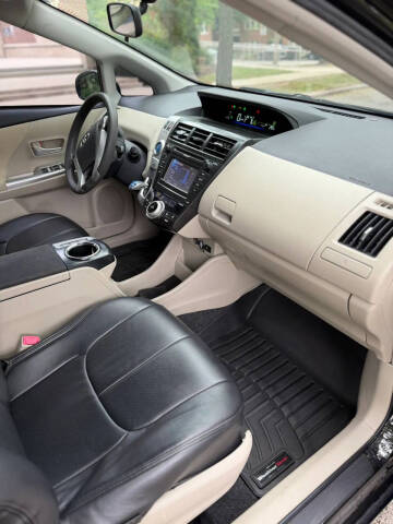 2014 Toyota Prius v