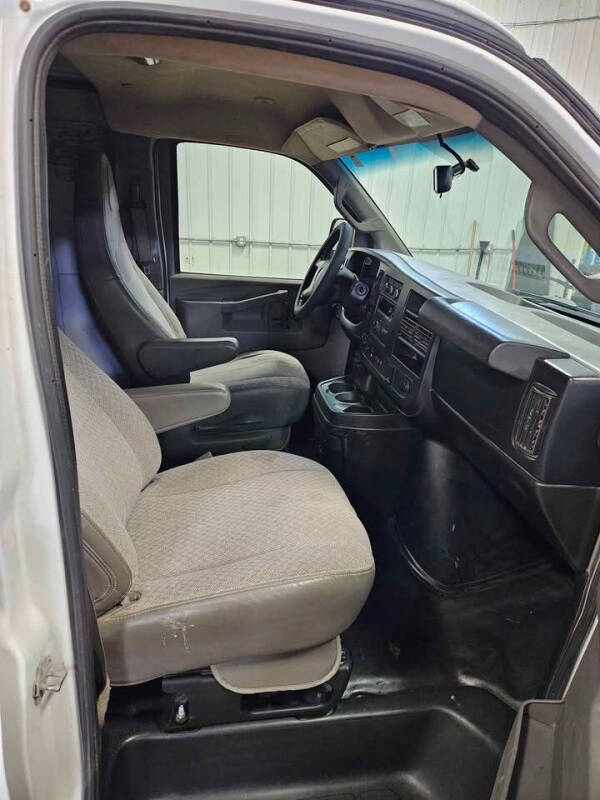 2018 GMC Savana 2500