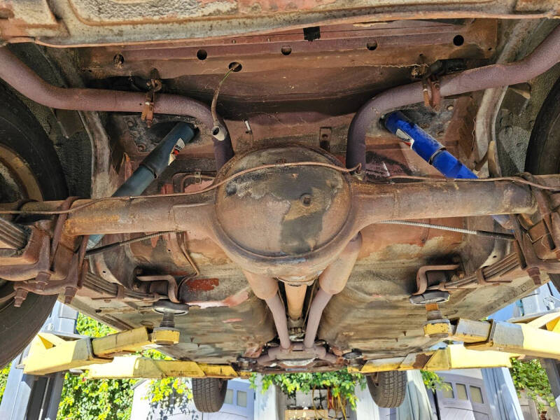 1964 Ford Thunderbird