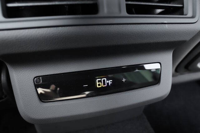 2025 Audi Q5 quattro Premium Plus TFSI