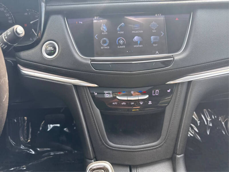 2018 Cadillac XT5 Luxury