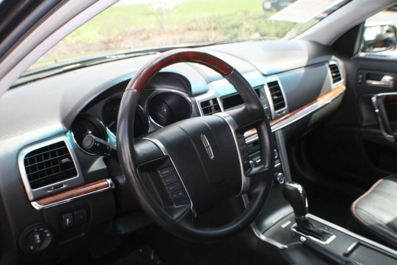 2012 Lincoln MKZ