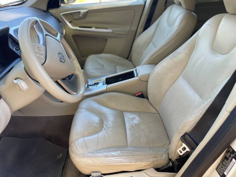 2011 Volvo XC60 3.2 R-Design