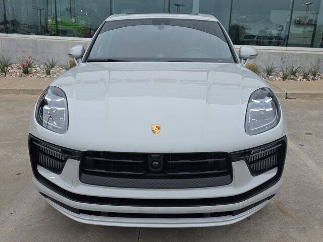 2026 Porsche Macan S