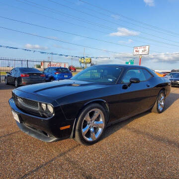2013 Dodge Challenger SXT