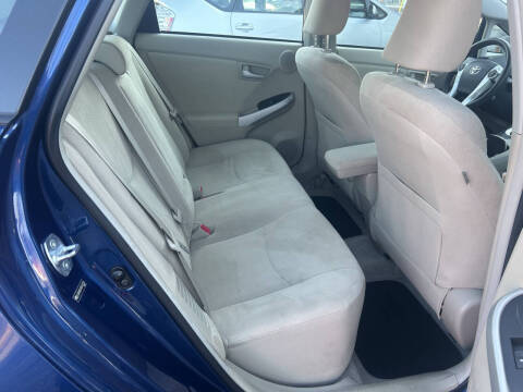 2011 Toyota Prius One