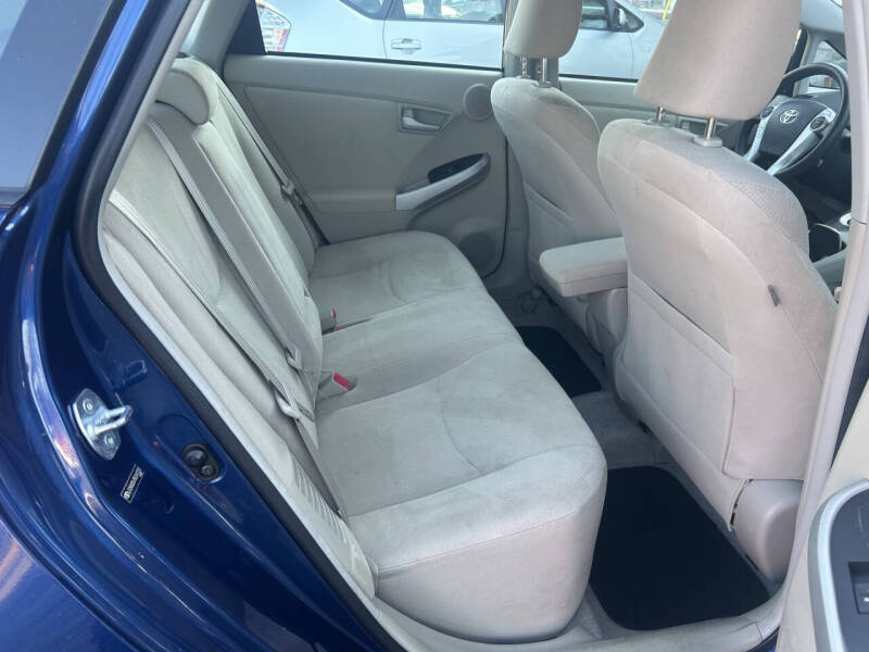 2011 Toyota Prius One