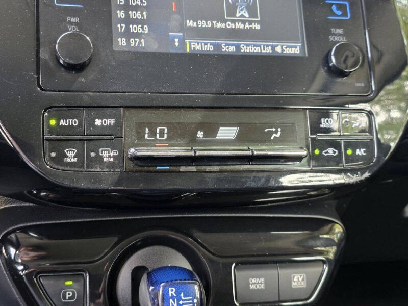 2018 Toyota Prius Two