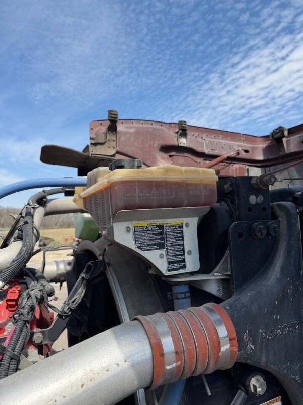 2018 Peterbilt 389