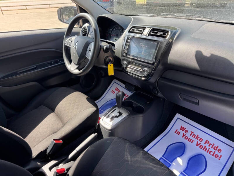 2024 Mitsubishi Mirage ES