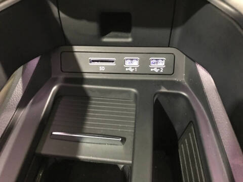 2019 Audi e-tron quattro Prestige