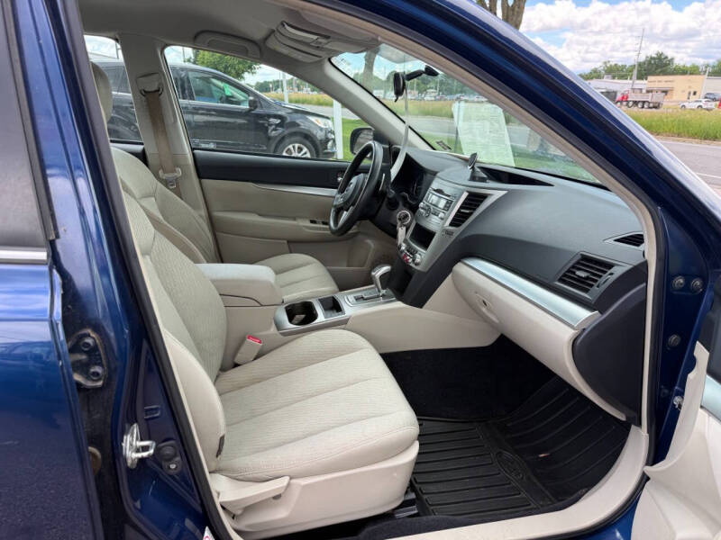 2010 Subaru Outback 2.5i