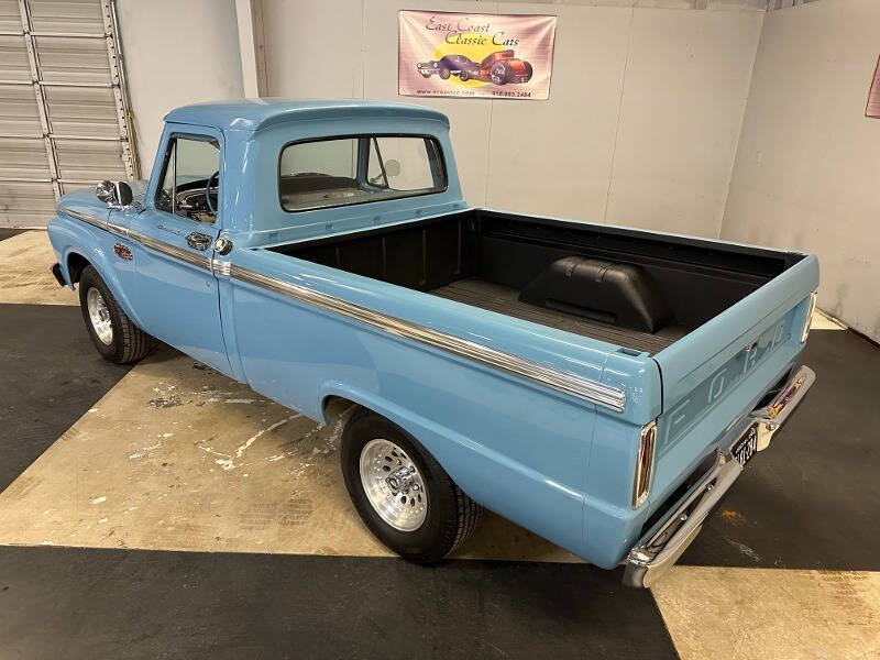 1966 Ford F-100