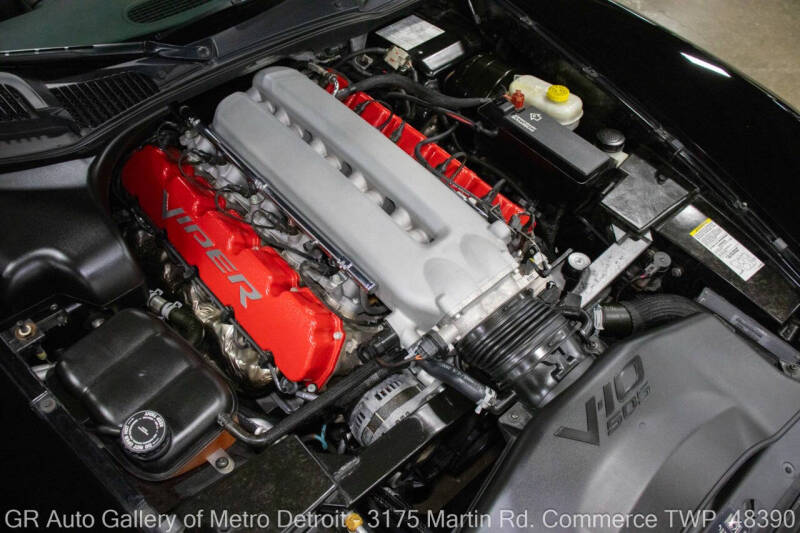 2004 Dodge Viper SRT-10