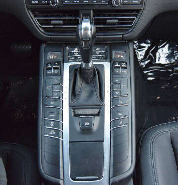 2020 Porsche Macan