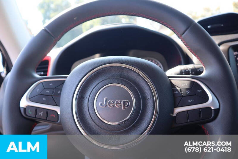 2023 Jeep Renegade Trailhawk