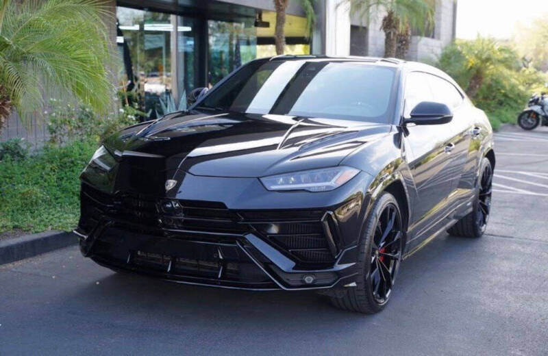 2024 Lamborghini Urus S