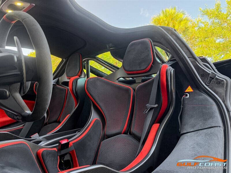 2021 McLaren 765LT