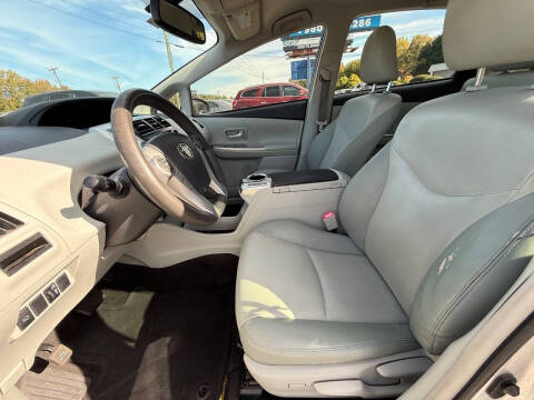 2012 Toyota Prius v Three