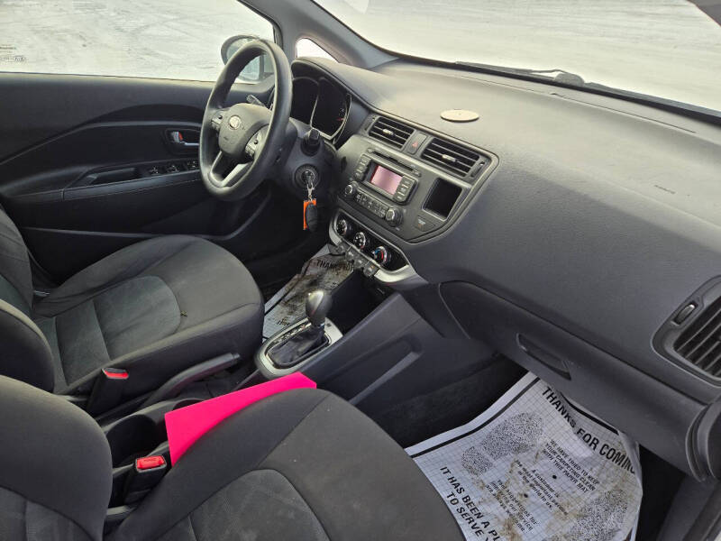 2013 Kia Rio 5-Door LX