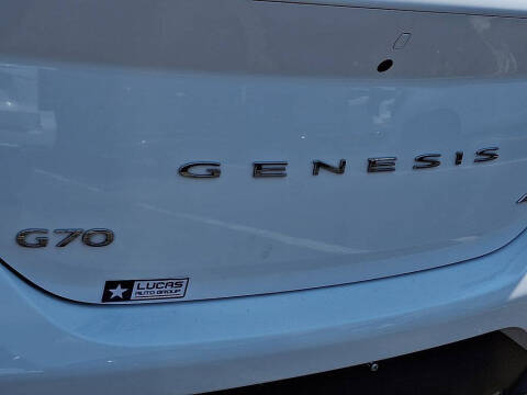 2023 Genesis G70