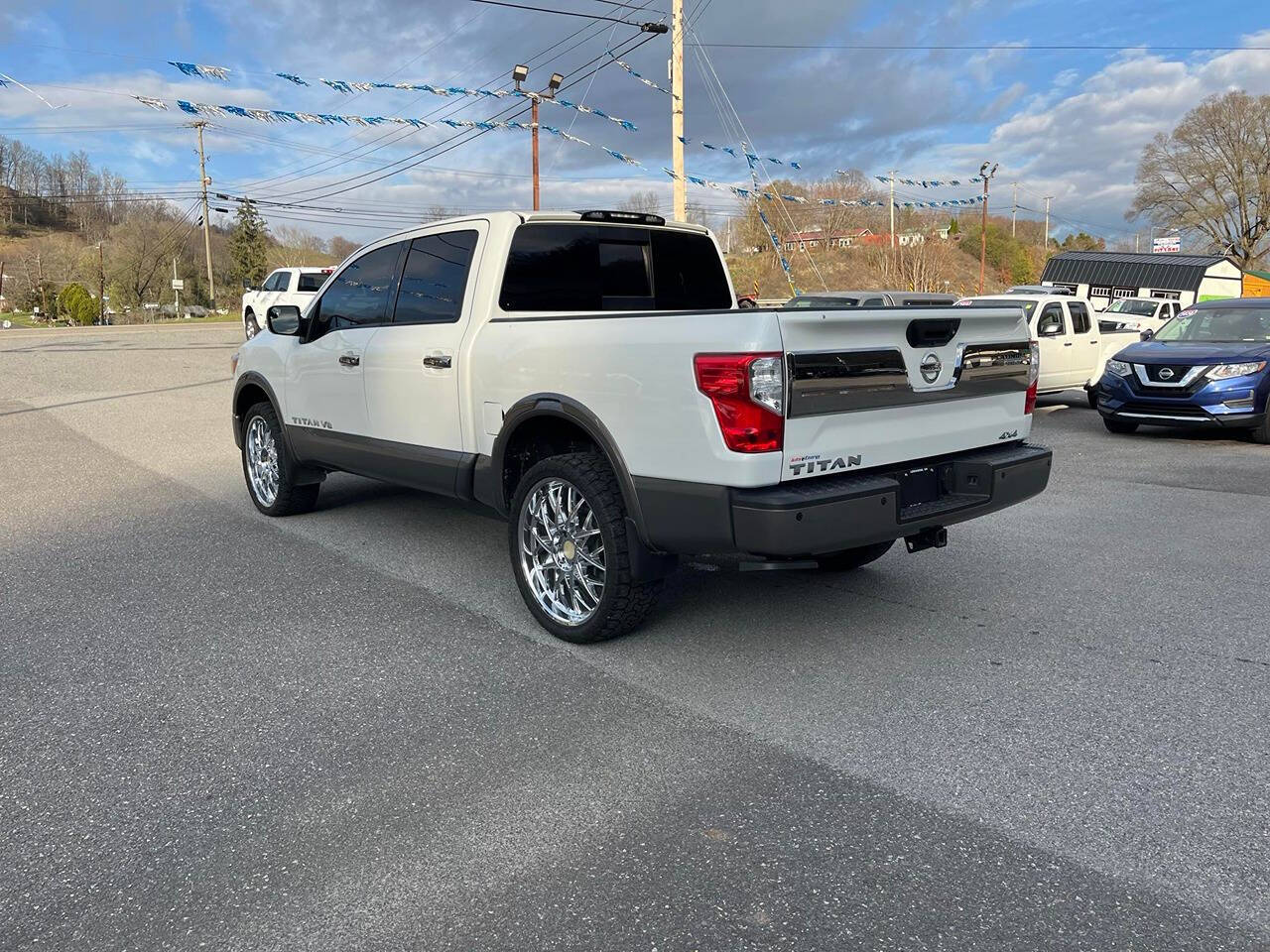 2018 Nissan Titan for sale at Auto Energy in Lebanon, VA