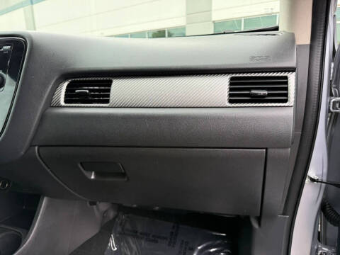 2016 Mitsubishi Outlander ES