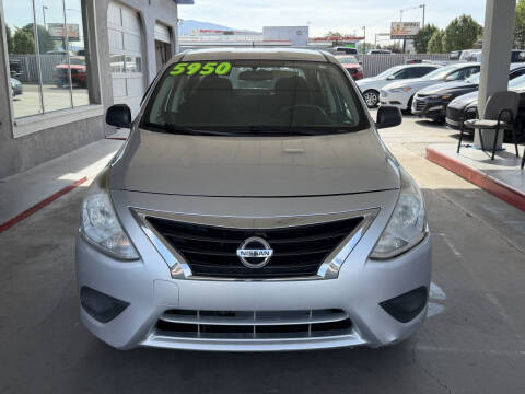 2015 Nissan Versa 1.6 S Plus