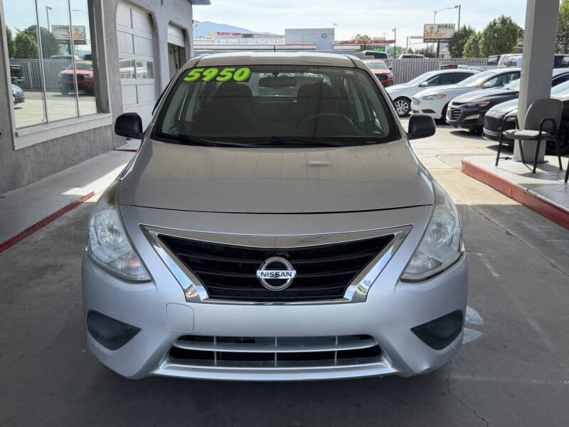 2015 Nissan Versa 1.6 S Plus