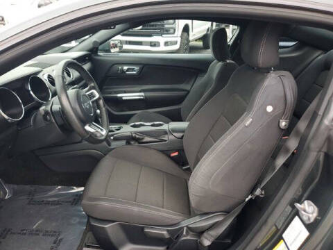 2015 Ford Mustang V6