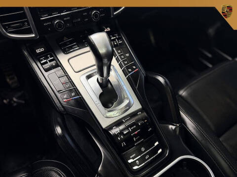 2012 Porsche Cayenne Turbo
