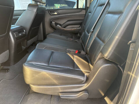 2019 Chevrolet Suburban LT