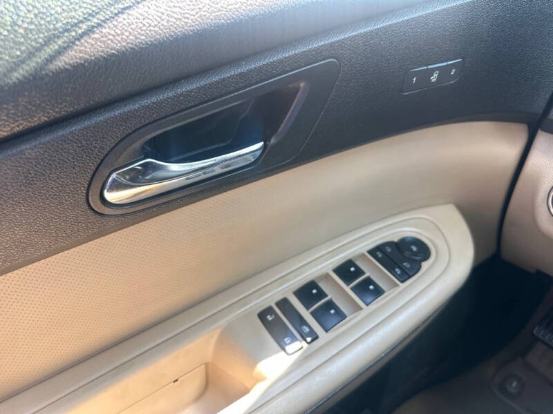 2012 GMC Acadia Denali