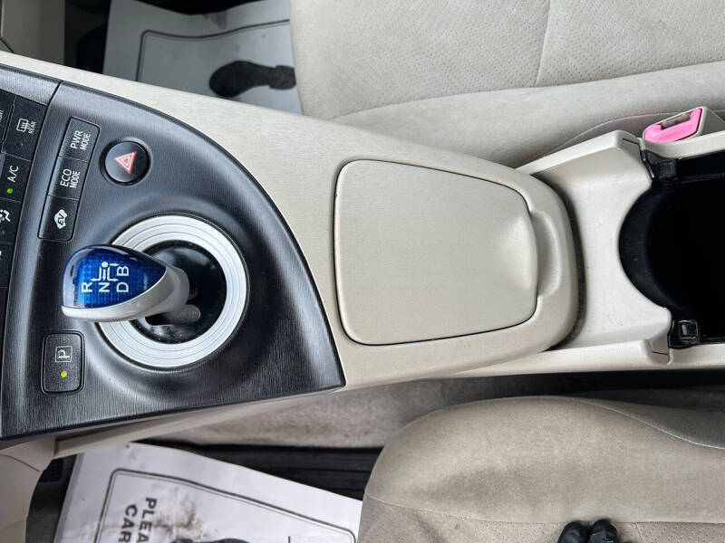 2010 Toyota Prius I