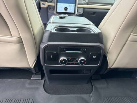 2024 Ford Expedition Platinum