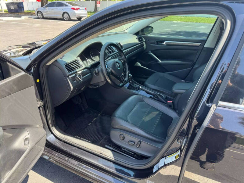 2017 Volkswagen Passat 1.8T SE