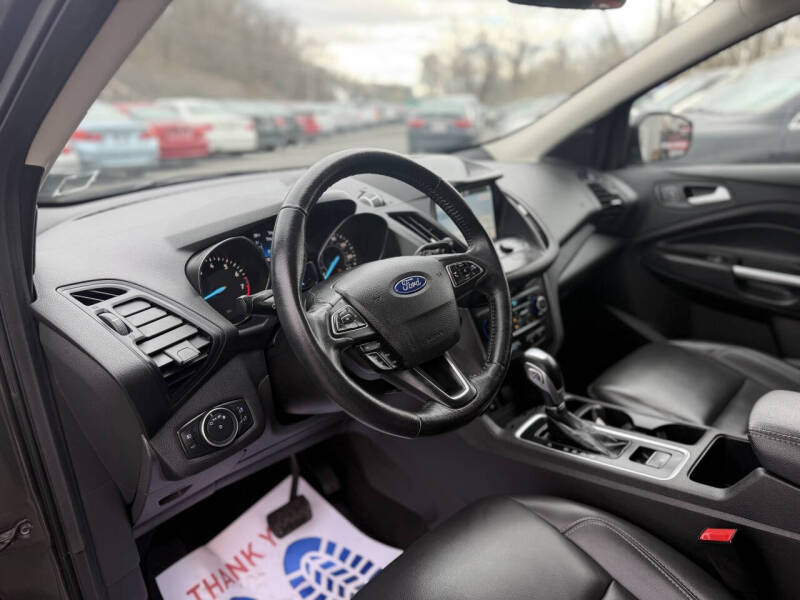 2019 Ford Escape SEL