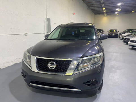 2014 Nissan Pathfinder SV