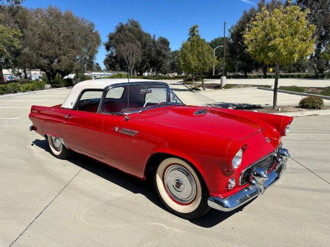 1955 Ford Thunderbird