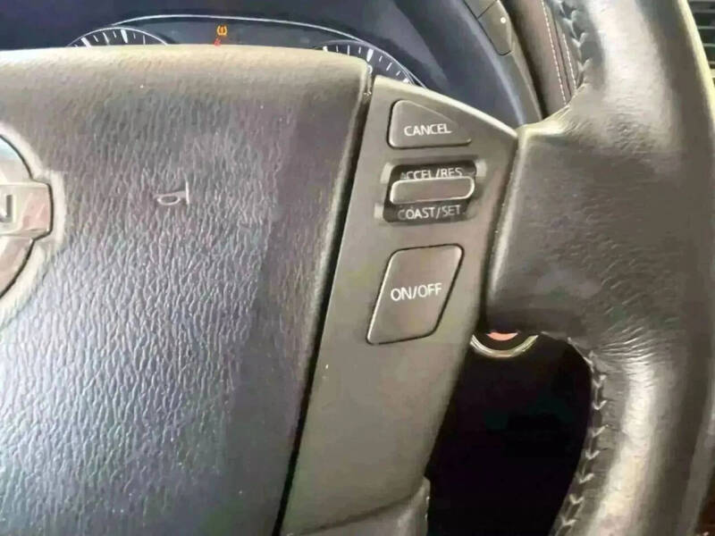 2017 Nissan Armada