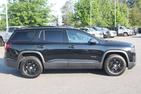 2023 GMC Acadia AT4