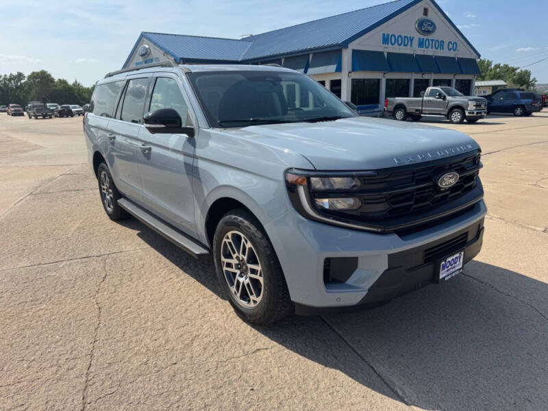 2026 Ford Expedition MAX Active
