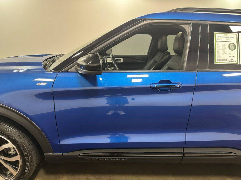 2022 Ford Explorer ST-Line