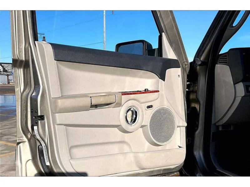 2006 Jeep Commander Limited