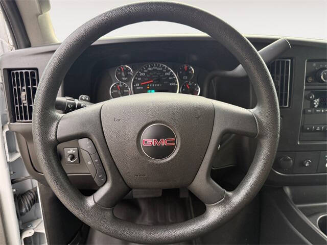 2024 GMC Savana 2500